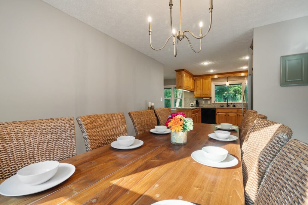 Moonlight Retreat - Dining Room - Smithfield, VA Accommodations
