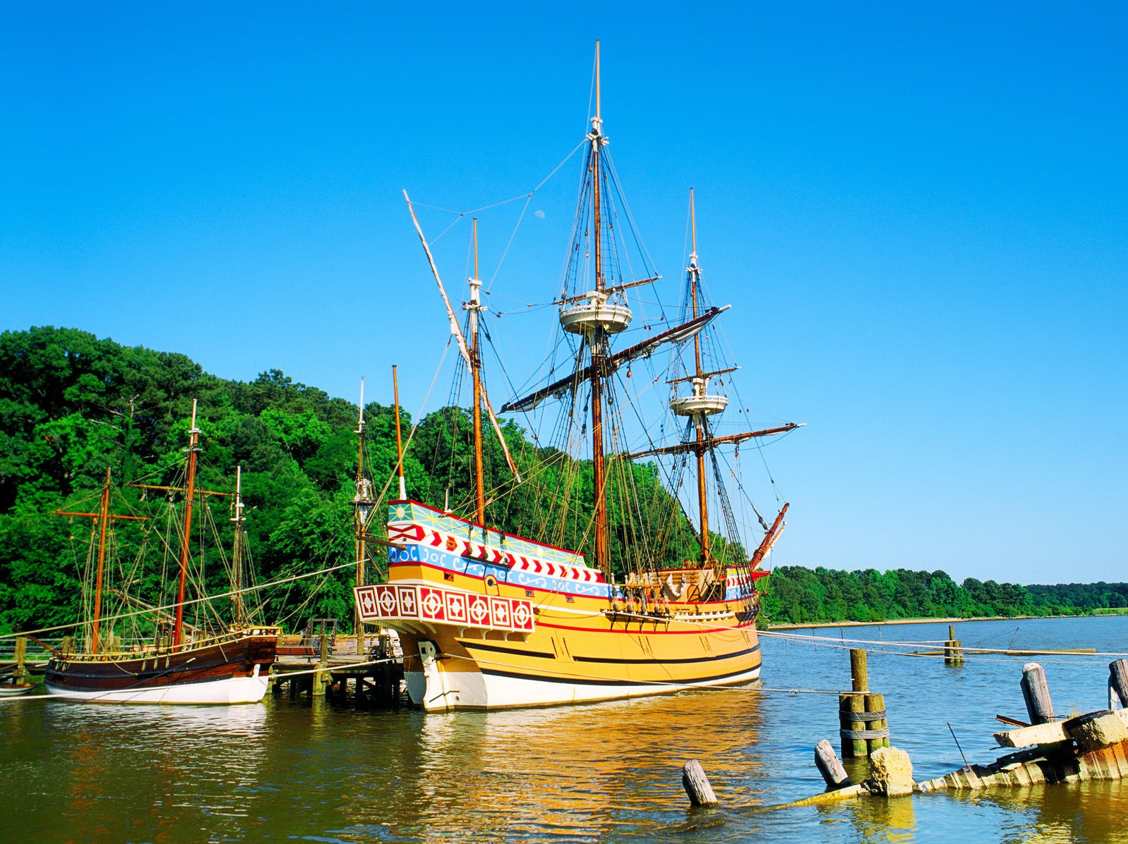 Jamestown Experiences | Stay at Moonlight Retreat in Smithfield, VA